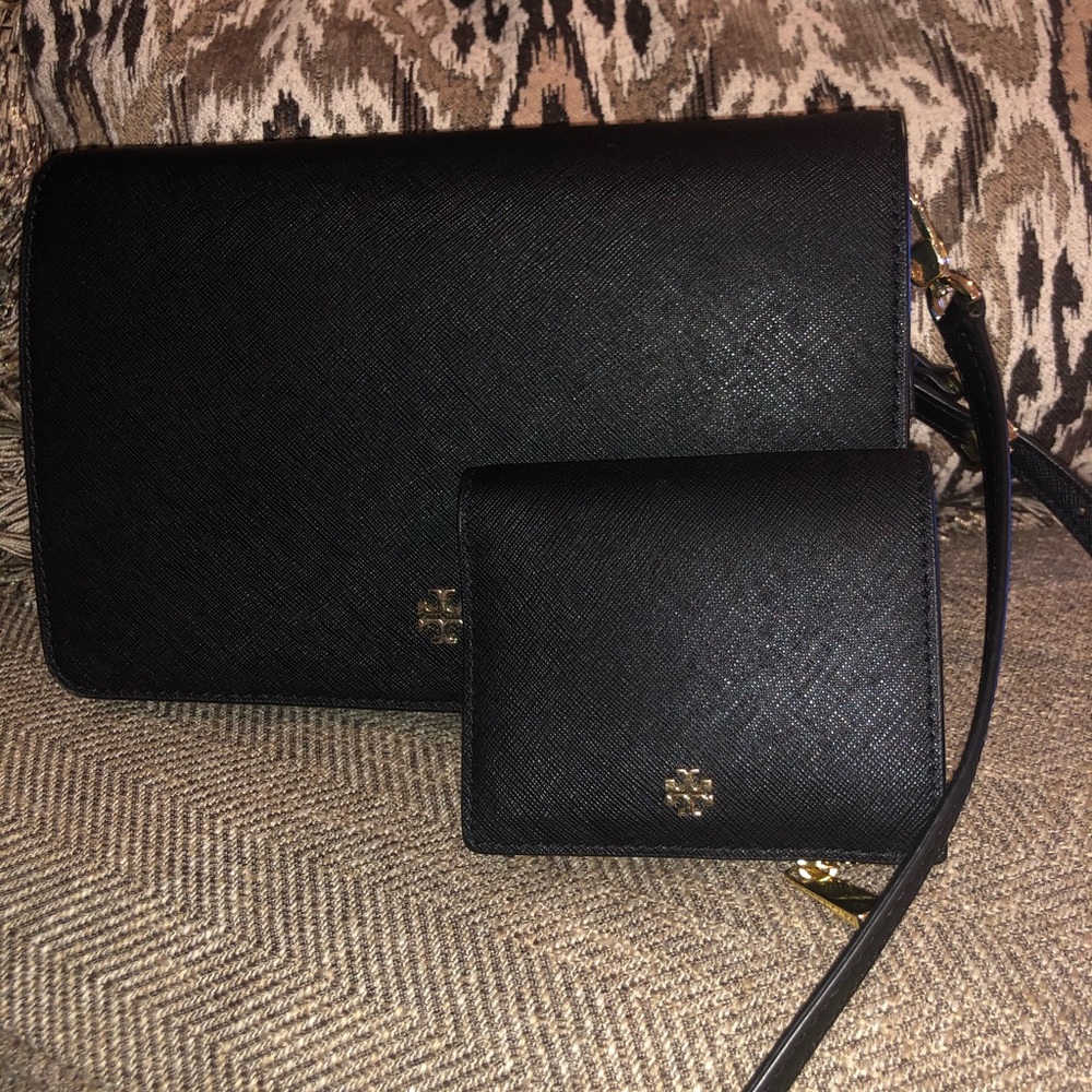 Tory Burch matching purse and wallet
